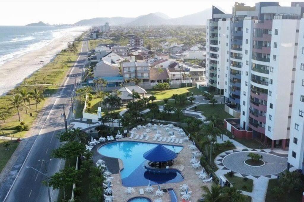 Uma Ilha No Ilhas Do Caribe Resort Matinhos Eksteriør bilde